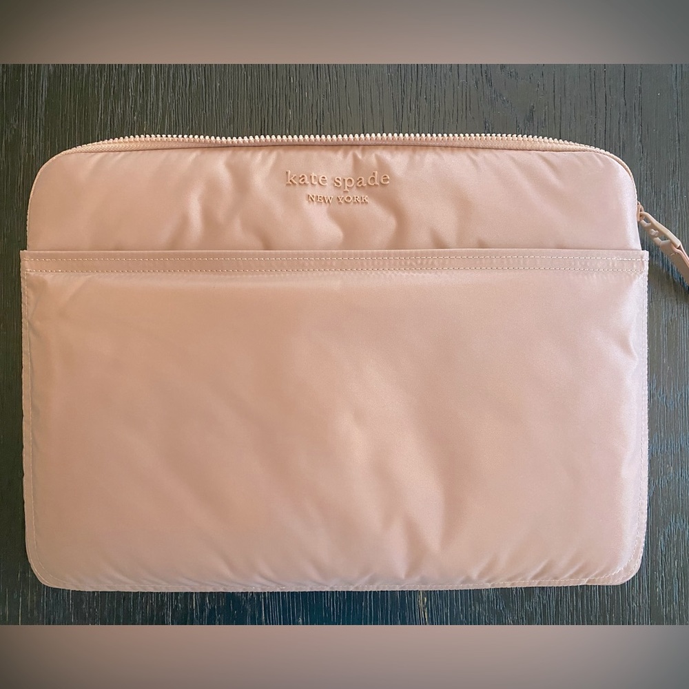 Kate Spade NY pink laptop sleeve - 16”